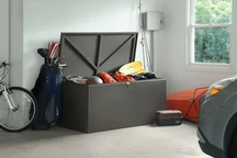 Spacemaker 530 l barna Arrow kerti láda