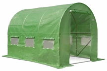 2x3 m-es fóliaalagút a Garden Point mellett